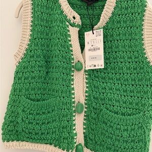 Zara Green and Cream Knit Vest